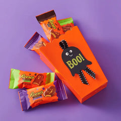 REESE'S Assorted Snack Size Milk Chocolate Peanut Butter Halloween Shapes, Variety Bag, 9 oz